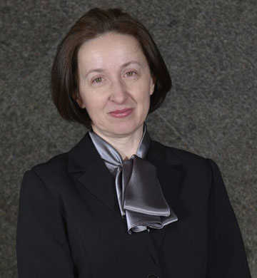 Nina Karaeva, Legal Assistant